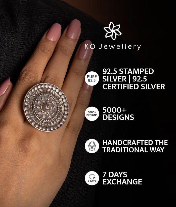 The Tiara Silver Marcasite Toe-Rings (Red)